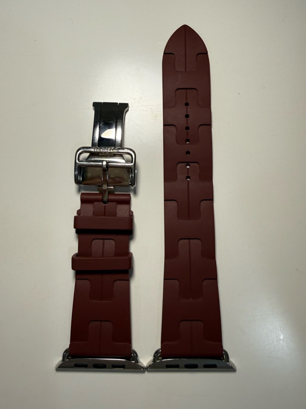 Apple Watch Hermès 45mm Rouge H Kilim Band w/ Stainless Steel Deployment Buckle - Picture 3 of 16
